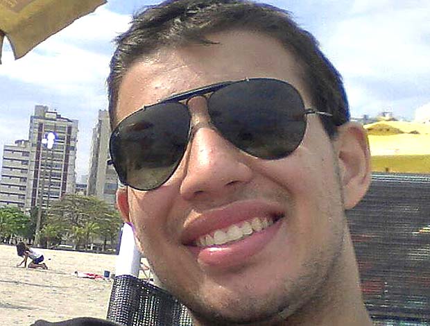 Estudante Humberto Moura Fonseca, 23, que morreu apos ingerir grande quantidade de bebida alcolica em uma festa em Bauru (SP)