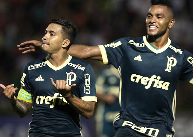 O jogador Dudu, da SE Palmeiras, comemora seu gol contra a equipe do Mirassol FC