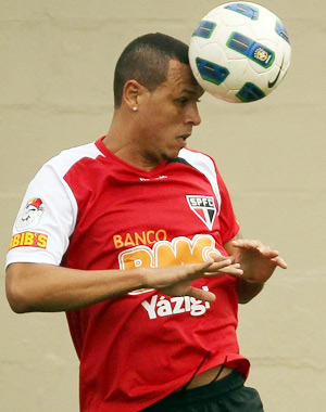 Luis Fabiano durante treino do Sao Paulo na última sexta-feira