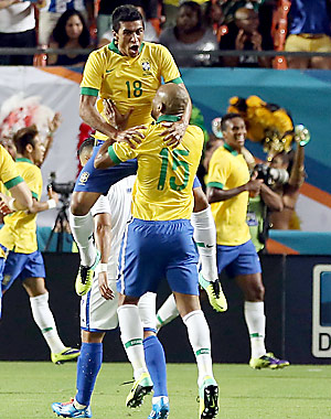 Brasil bate Honduras com goleada