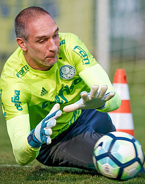 Palmeiras a garante permanência de Prass