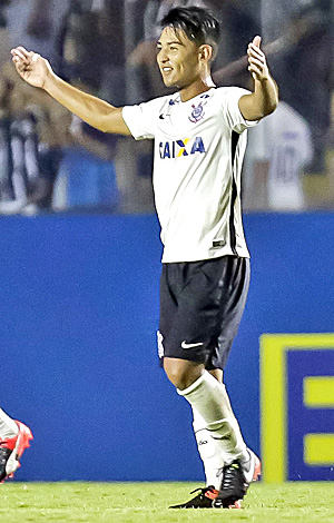 Fabrício Oya fez um dos gols da partida