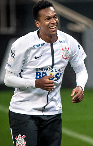 Balbuena comemora gol na partida entre Corinthians x Bahia, no Fielzão