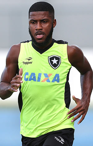 Emerson Santos assina pré-contrato com Palmeiras