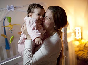 Lilian Chiaramonte e sua filha Pietra, de nove meses