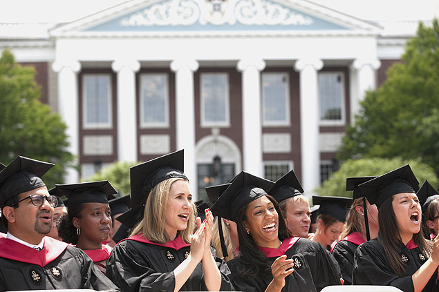 Formatura da Escola de Negcios de Harvard, nos EUA; 39% dos estudantes de MBA da faculdade no ano passado eram mulheres