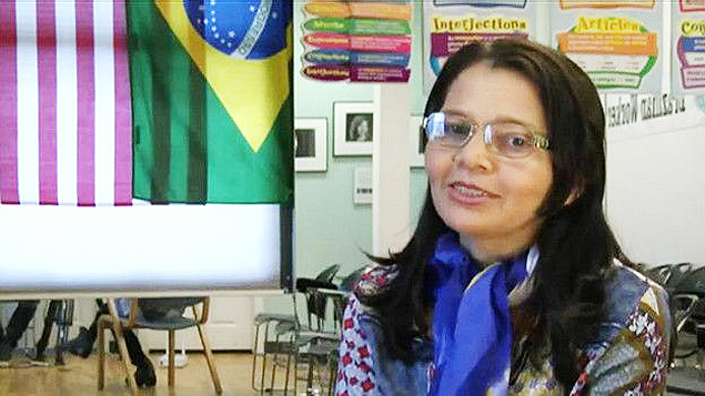 A brasiliense Edilene Almeida se mudou para Boston para servir uma famlia brasileira, em 2009
