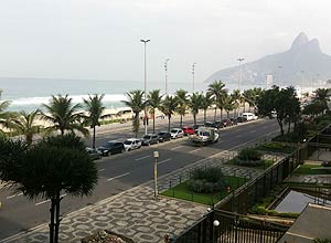 Vista da praia de Ipanema de um apartamento da Delfim Moreira
