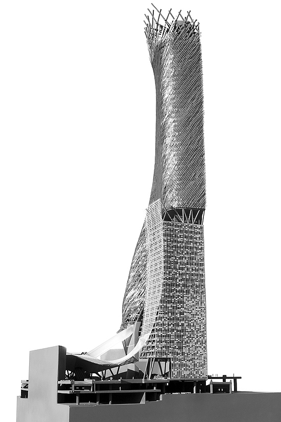 De autoria da Morphosis, a maquete para a Phare Tower de Paris est exposta no Instituto Tomie Ohtake