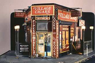 A loja de cigarros do bairro de Greenwich Village foi fielmente representada por Alan Wolfson