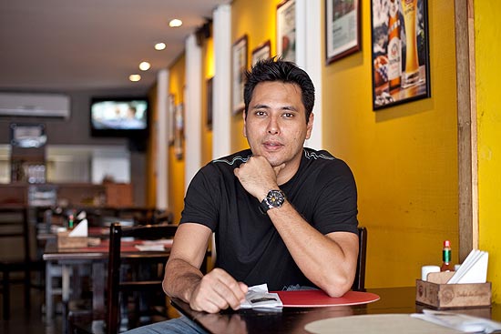 Marlon Sakamoto, 32, chef e proprietrio do gastropub Sala da Sogra 
