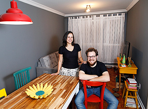O casal Guilherme Borducchi, 27, e Mariana Prado Miranda, 26, levaram dois meses para achar o apartamento onde moram