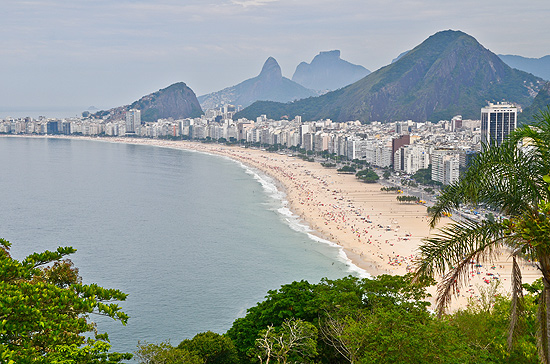 Vista de Copacabana; Rio  a 3 cidade em ranking latino-americano de bicicleta