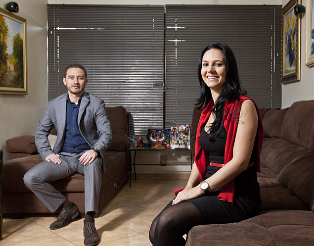 Alessandro Galle e Nathalia Hindi Giorgi compraram um apartamento de 1 dormitorio na Bela Vista