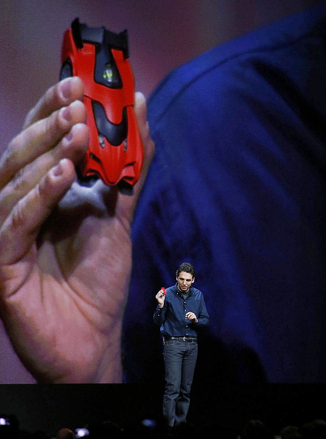 Boris Sofman apresenta seu carro rob em San Francisco, nos Estados Unidos