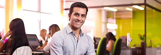 Zé Carlos Barretta/Folhapress Freelancer de programação é requisitado