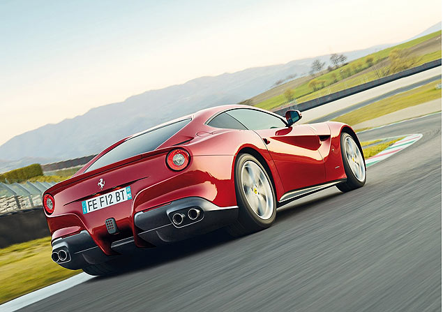 Segundo a Ferrari,F12 Berlinetta pode chegar aos 100 km/h em 3,2s