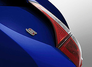 Divulgação Toyota revela parte da nova geração do Corolla