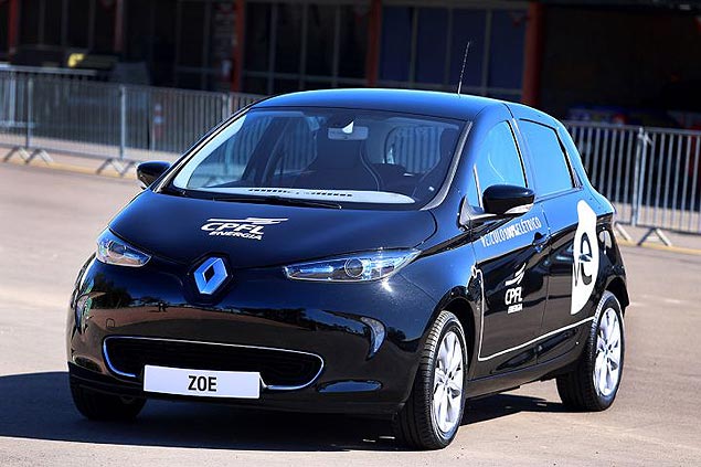 O eltrico Renault Zoe foi um dos modelos avaliados no teste promovido pela SAE Brasil