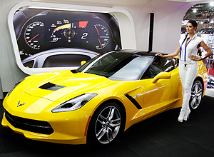 Esportivo Corvette é <br>uma das atrações da GM