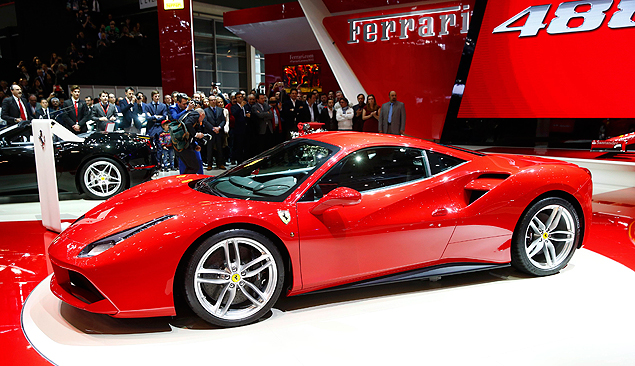 Controladora da Ferrari vai abrir o capital da fabricante
