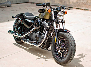 Divulgação Harley Forty-Eight desempenha bem, mas decepciona no conforto