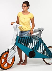Bicicleta de plstico produzida por Peleg