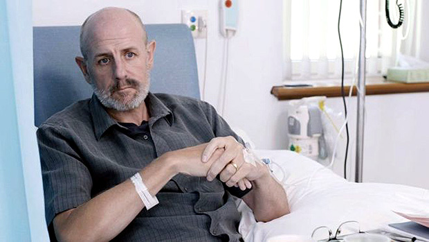 David Shutts ficou debilitado aps passar por quimioterapia