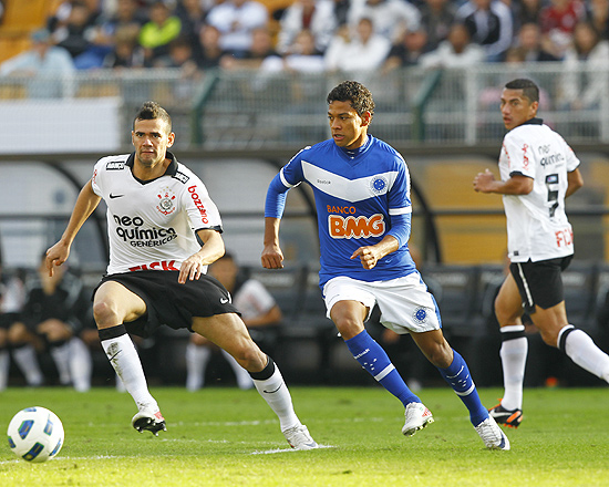 Jogo entre Corinthians e Cruzeiro pelo Campeonato Brasileiro