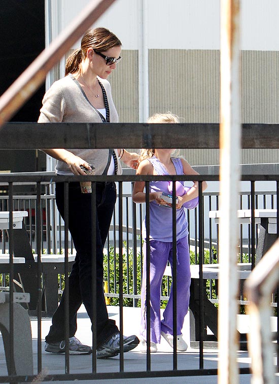 A atriz Jennifer Garner e a filha mais velha, Violet