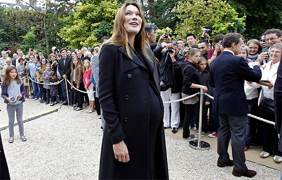 A primeira-dama francesa, Carla Bruni, está prestes a dar à luz
