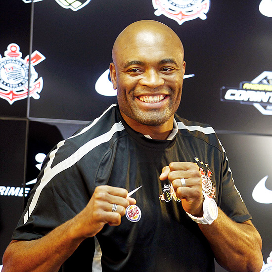 O lutador Anderson Silva durante apresentao no Corinthians