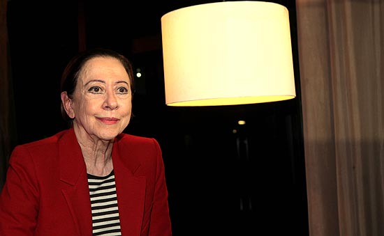 A atriz Fernanda Montenegro em "Viver sem Tempos Mortos"