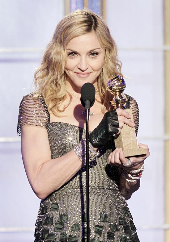Madonna recebe Globo de Ouro de melhor cano original em janeiro deste ano