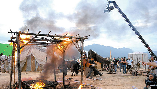 Cena de incêndio, que recebeu efeitos gráficos na minissérie "Rei Davi"