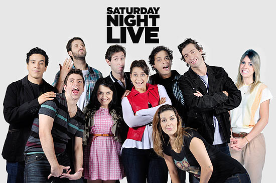 Com baixa audiência do "Saturday Night Live", RedeTV! irá compensar os patrocinadores