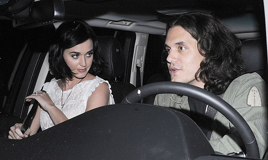 O casal Katy Perry e John Mayer, em agosto passado