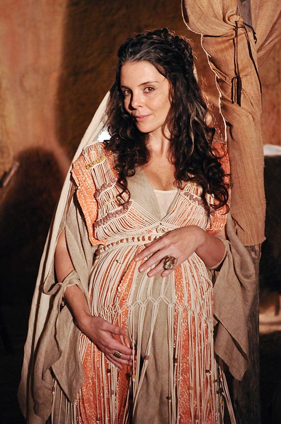 A ariz Mylla Christie aparecerá grávida na nova minissérie bíblica da Record
