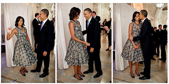 Obama posta foto em homenagem à mulher, Michelle 