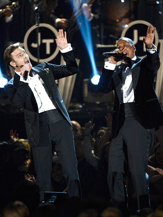O cantor Justin Timberlake ( esq.) e o rapper Jay-Z durante performance no Grammy