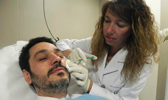 Homens apelam a botox para aumentar chance de emprego na Espanha