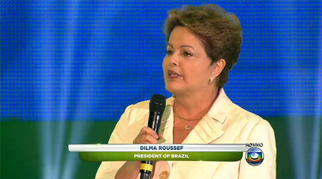 Dilma Rousseff na transmissão do sorteio da Copa pela Globo