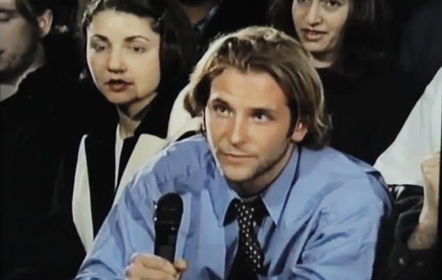 Bradley Cooper assiste entrevista de Sean Penn na plateia do &#147;Inside the Actors Studio&#148;, em 1999