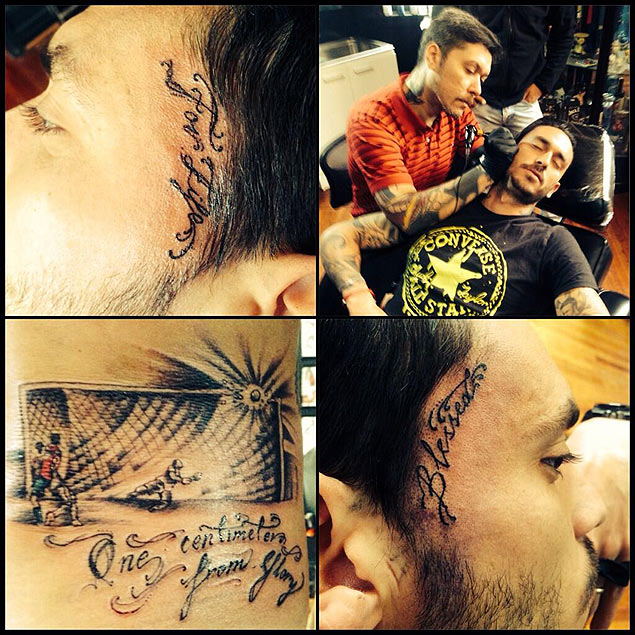 O atacante do Chile Mauricio Pinilla tatuou a bola que chutou na trave contra o Brasil na Copa do Mundo
