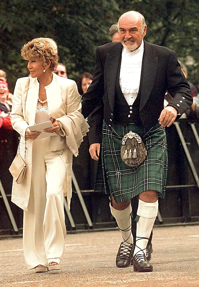 O ator escocês Sean Connery e sua mulher, Micheline