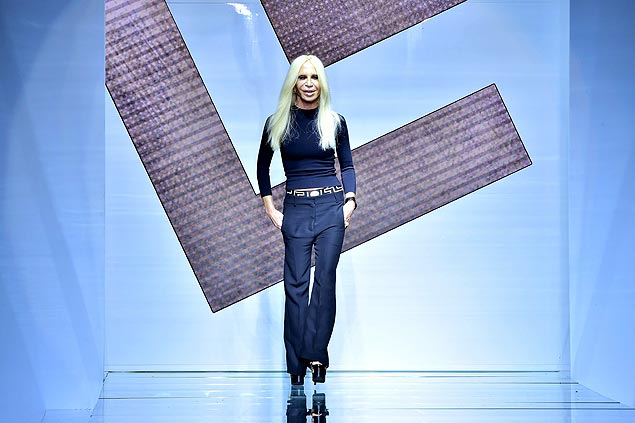 A estilista italiana Donatella Versace