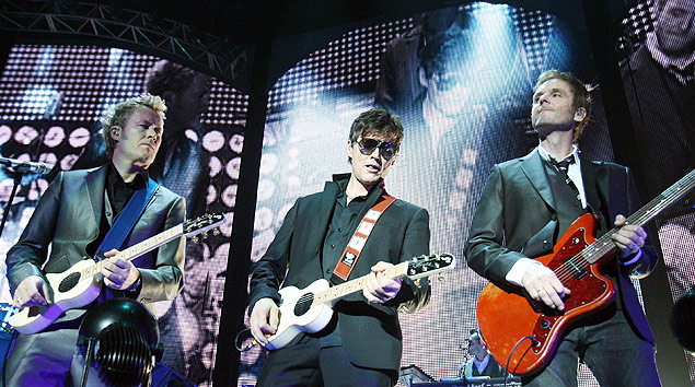 Imagem de show do A-ha em 2010; grupo anunciou retorno após quase cinco anos