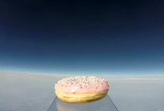 Primeiro donut no espaço