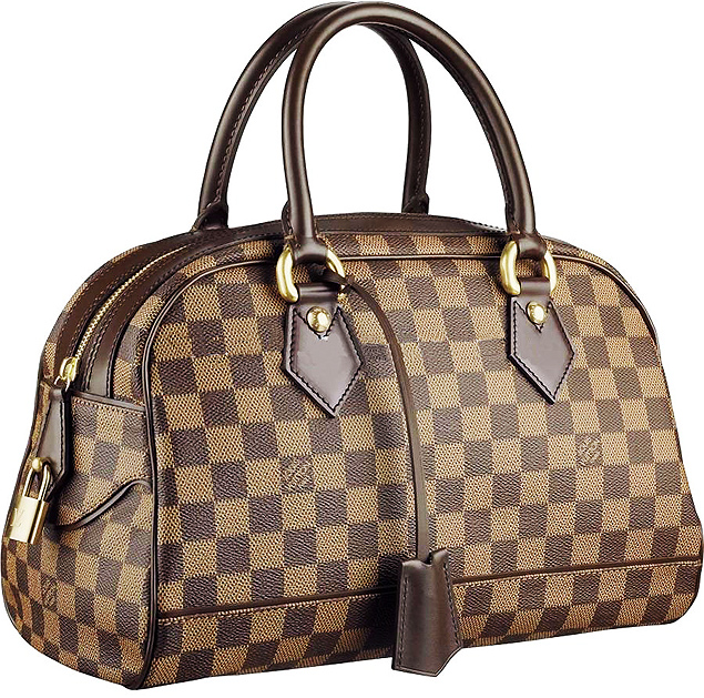 Bolsa clássica da Louis Vuitton, com padrão xadrez