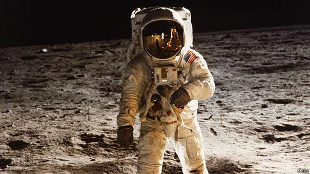 Aldrin na lua, em 1969: ele idealizou uma missão que permitiria o retorno dos astronautas à Terra